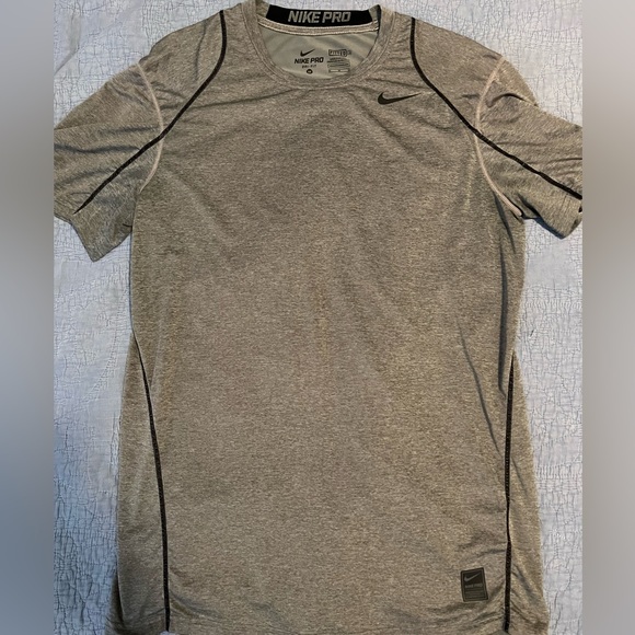 Nike Pro Dri-Fit Shirt - Picture 2 of 3